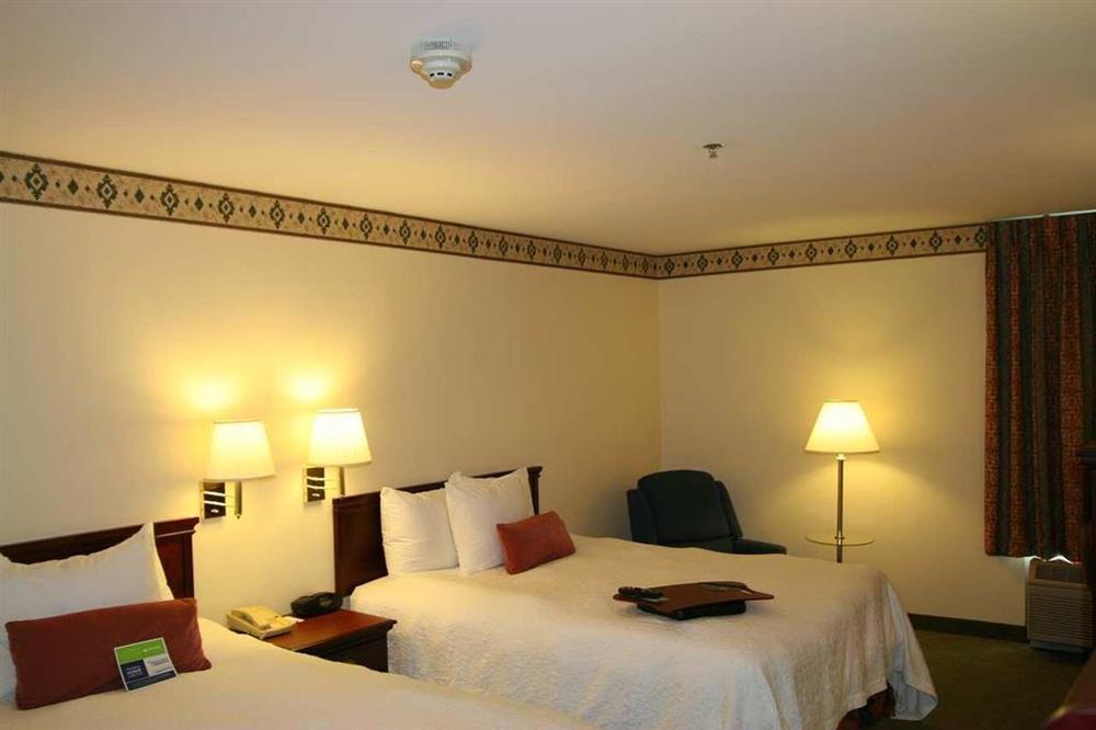 Hampton Inn Cornelia Zimmer foto