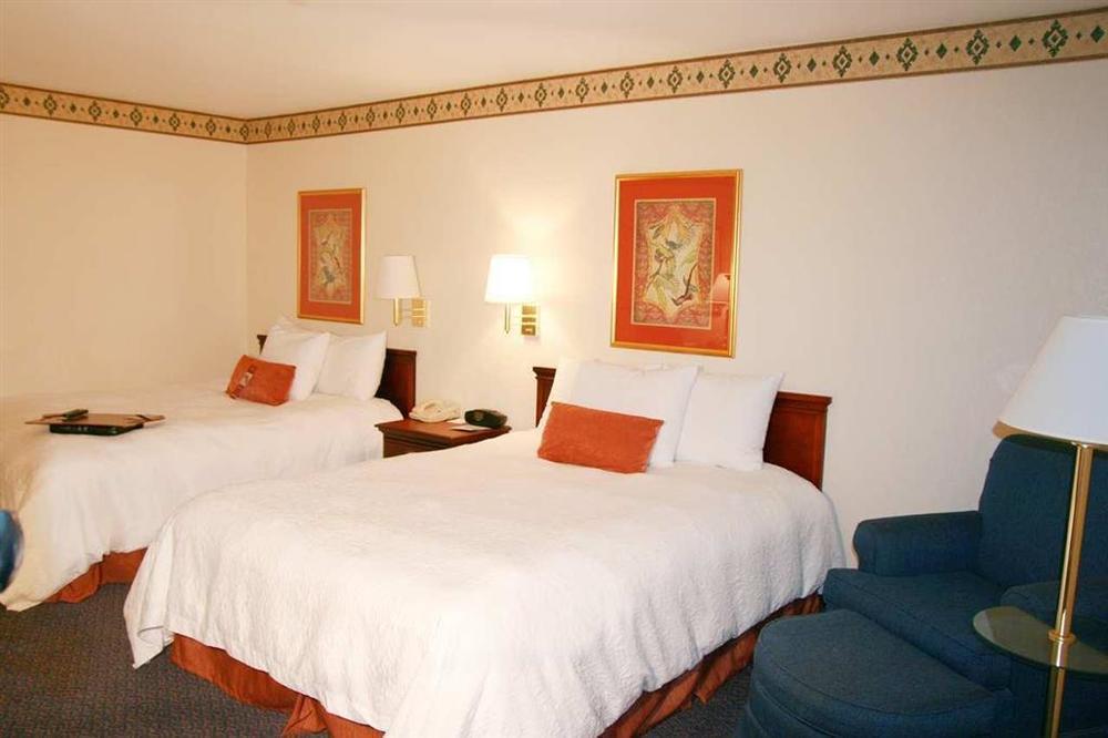 Hampton Inn Cornelia Zimmer foto